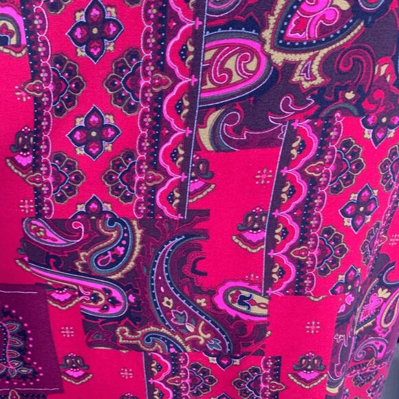 Vintage 1990s Red Paisley Patchwork Maxi Dress Plus Size Boho Hippie Festival - Picture 9 of 10